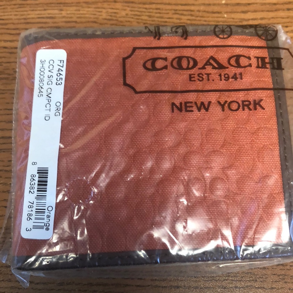 CAMDEN CANVAS SIGNATURE COMPACT ID WALLET